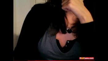 sizzling omegle cougar flashes her bumpers.
